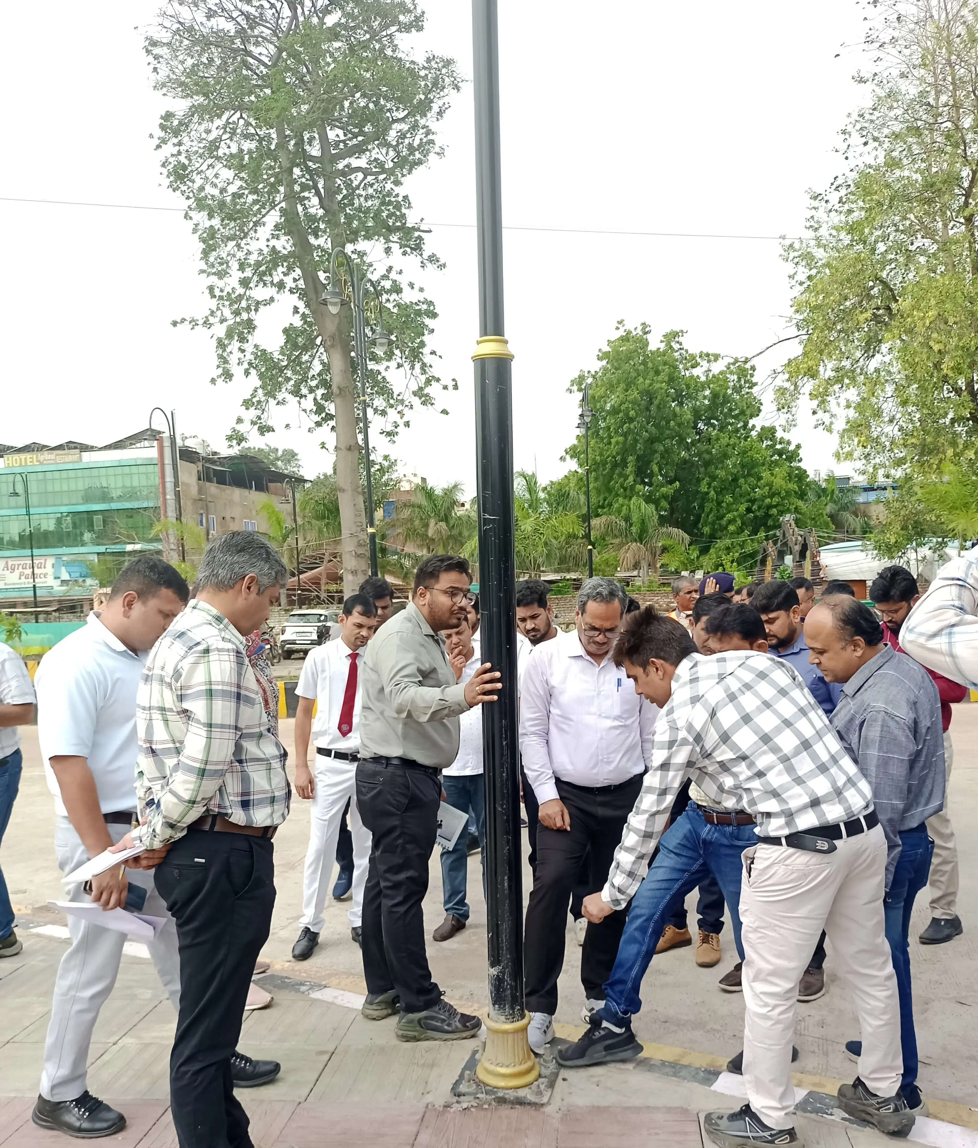 अमृत भारत योजना से संवरा अशोकनगर रेलवे स्टेशन, अब दिल्ली-इंदौर समेत नई ट्रेनों की उठी मांग