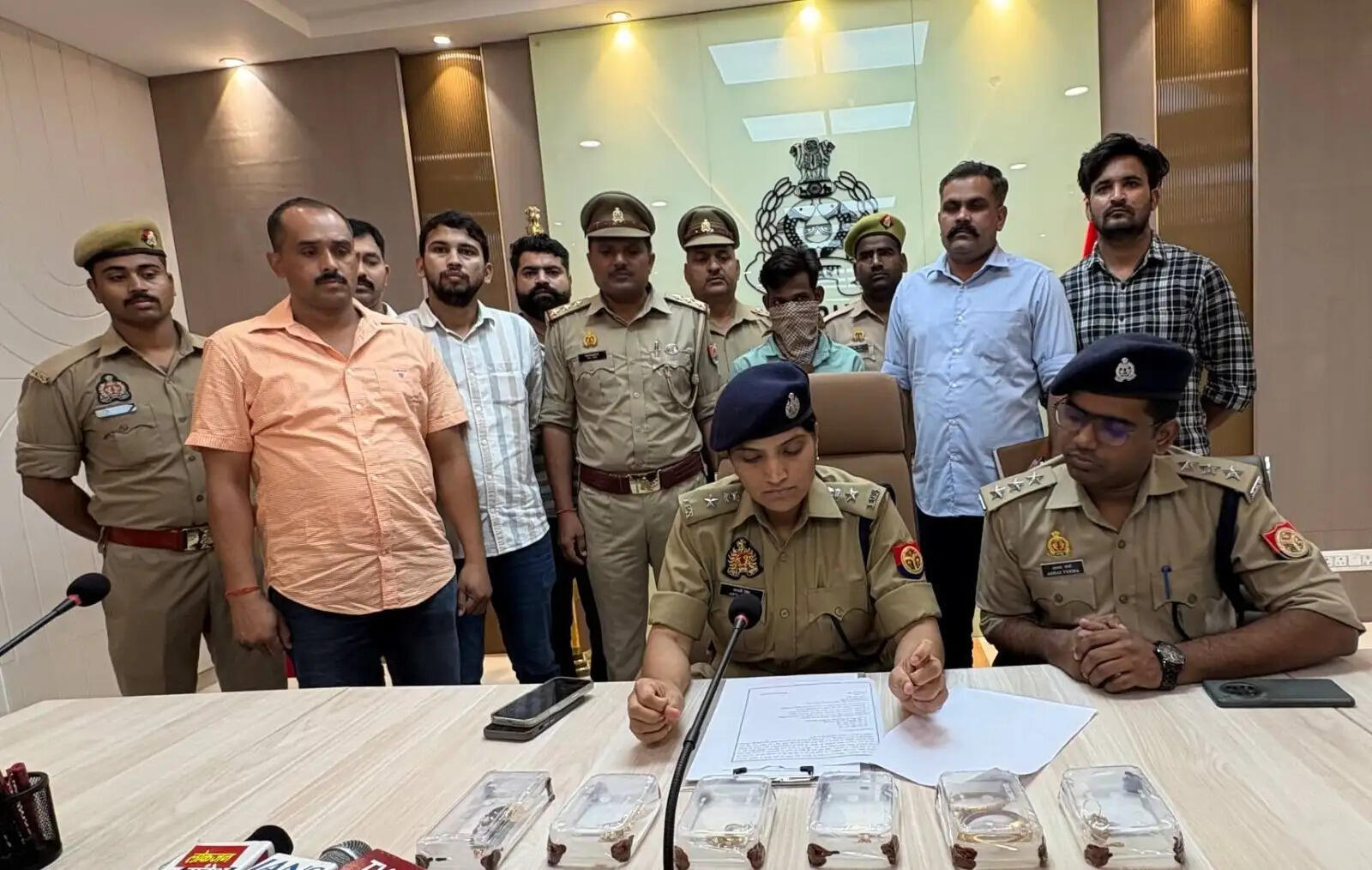 उपनिरीक्षक के सरकारी आवास से लाखाें की चाेरी करने वाला दुधिया गिरफ्तार