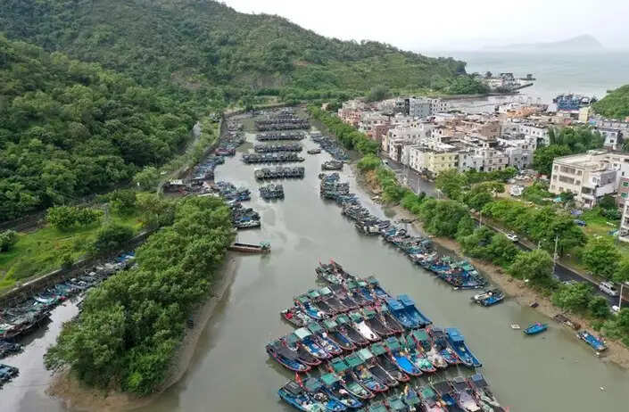 चीन में चक्रवात 'नौल' की ग्वांगडोंग प्रांत में दस्तक, रेड अलर्ट जारी