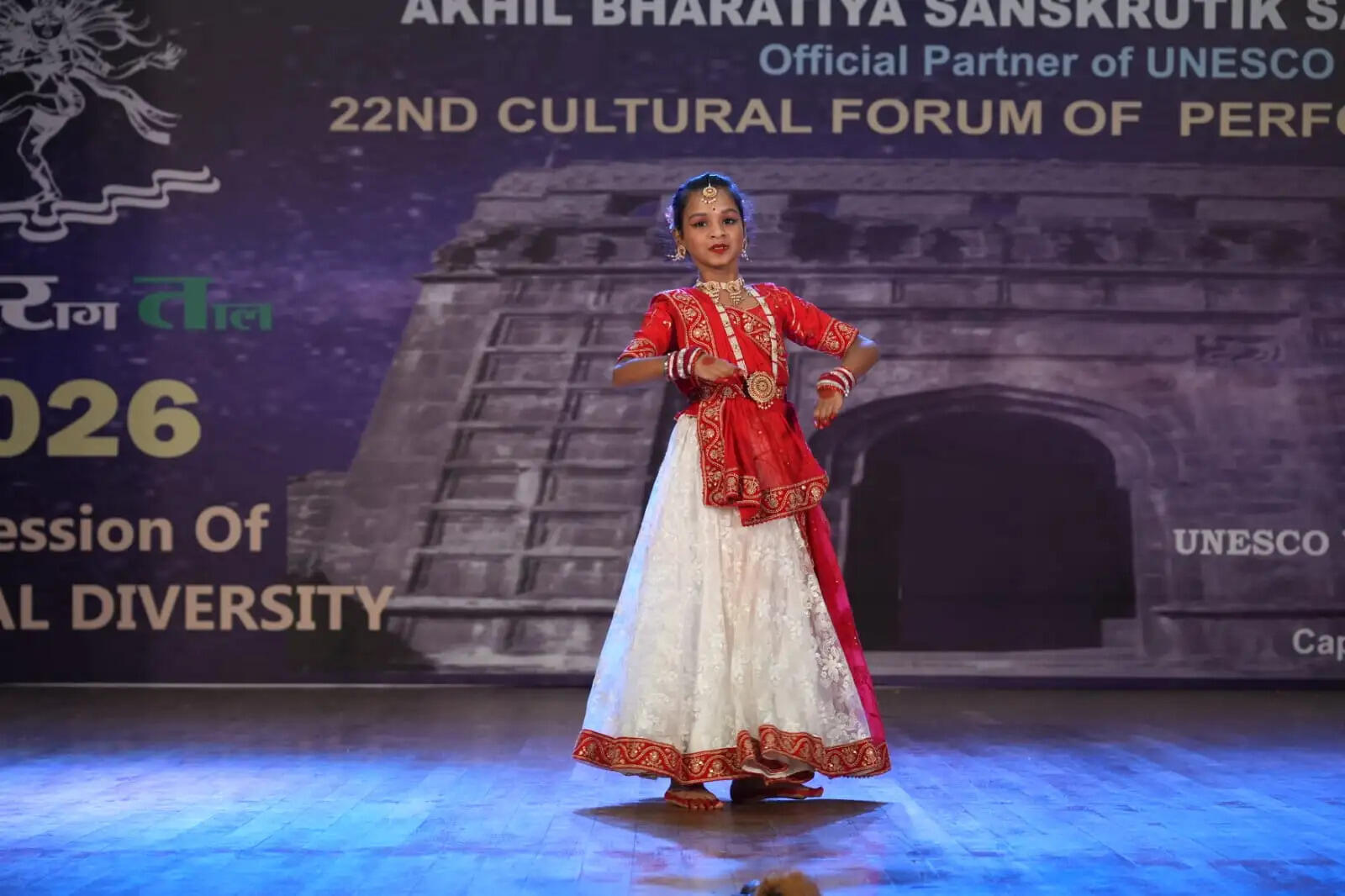 पुणे में आयोजित राष्ट्रीय सांस्कृतिक प्रतियोगिता में कोरबा की अर्शिका आर्या ने जीता द्वितीय पुरस्कार, अंतरराष्ट्रीय प्रस्तुति के लिए भी चयनित