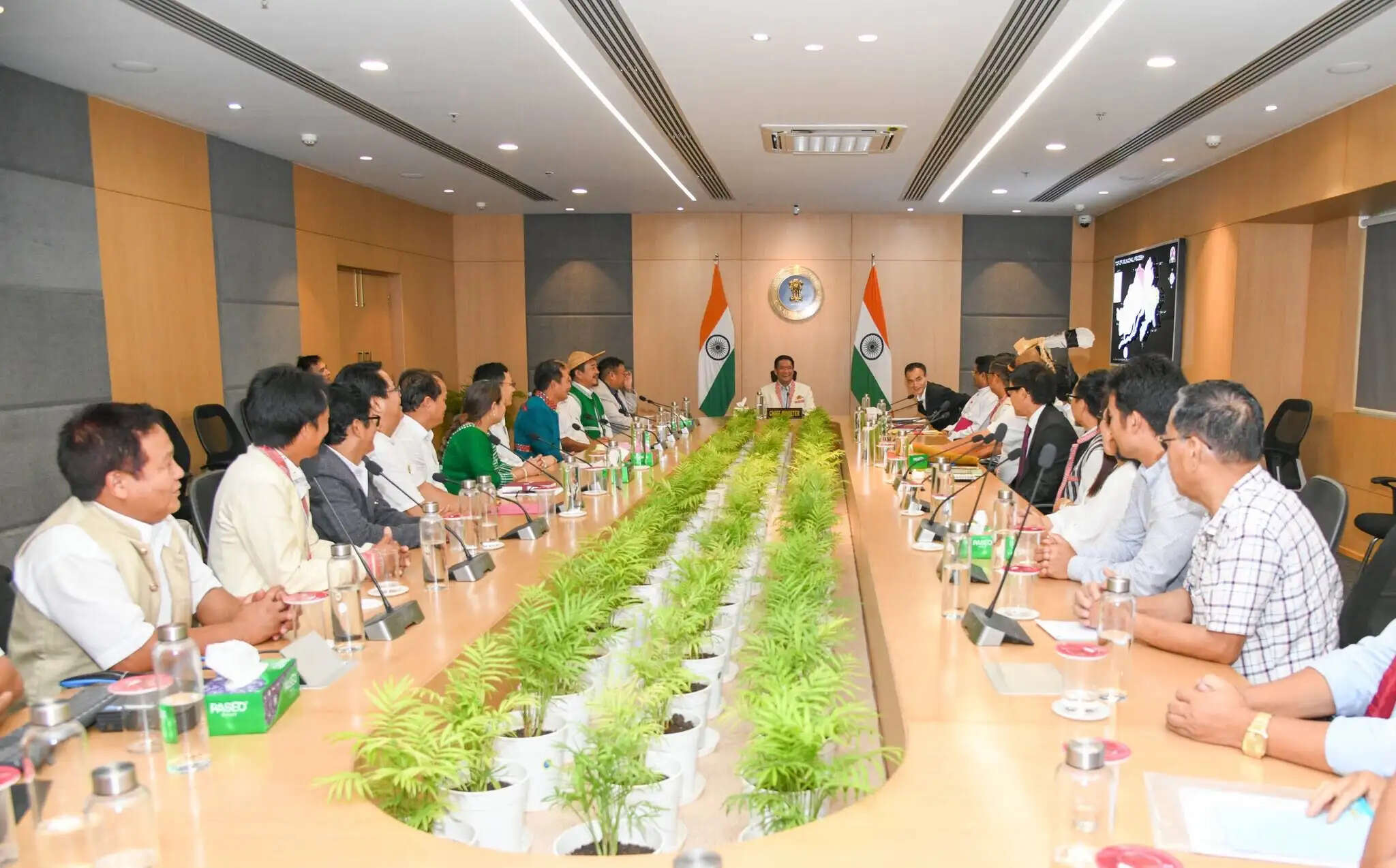 'अरुणाचल प्रदेश धर्म स्वतंत्रता अधिनियम को लेकर मुख्यमंत्री ने फोरम के साथ की बैठक