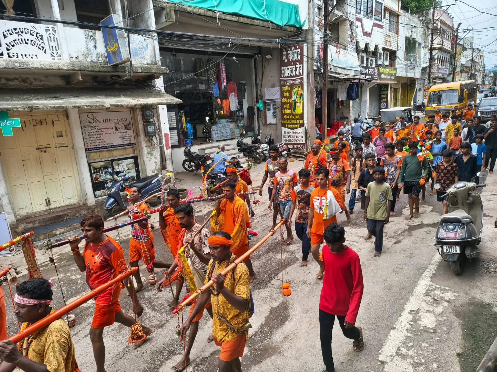 सावन के अंतिम सोमवार को रुद्रेश्वर महादेव की विशेष पूजा-अर्चना, शिवालयों में उमड़ी भीड़