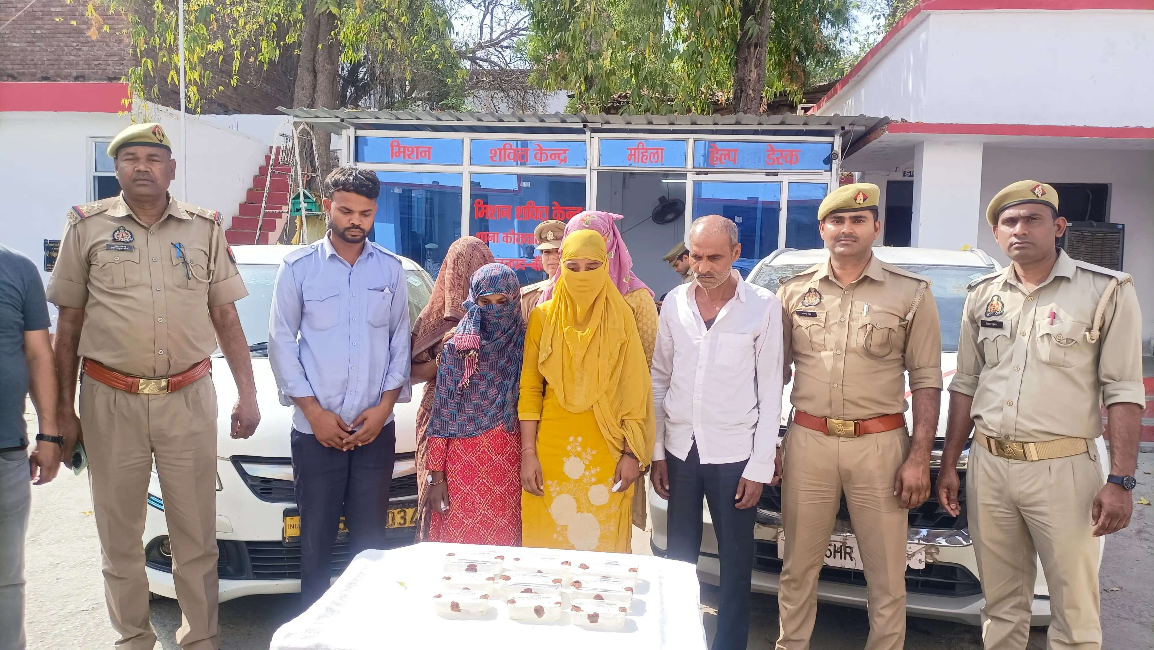 अंतरराज्यीय चोर गिरोह का भंडाफोड़ : छह गिरफ्तार, 32 लाख का माल बरामद