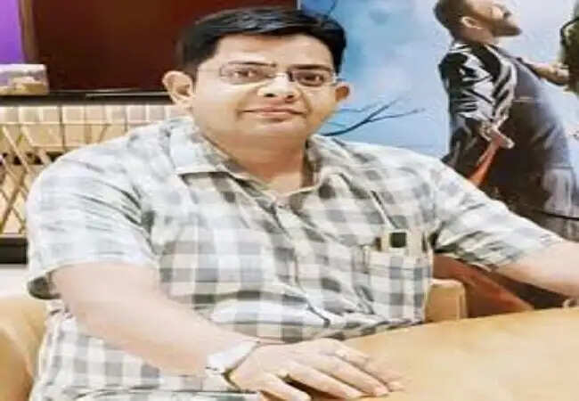 बहुविकल्पीय प्रश्नों से विद्यार्थियों की लेखन क्षमता व अभिव्यक्ति में पड़ा रहा असर : डॉ गौरव