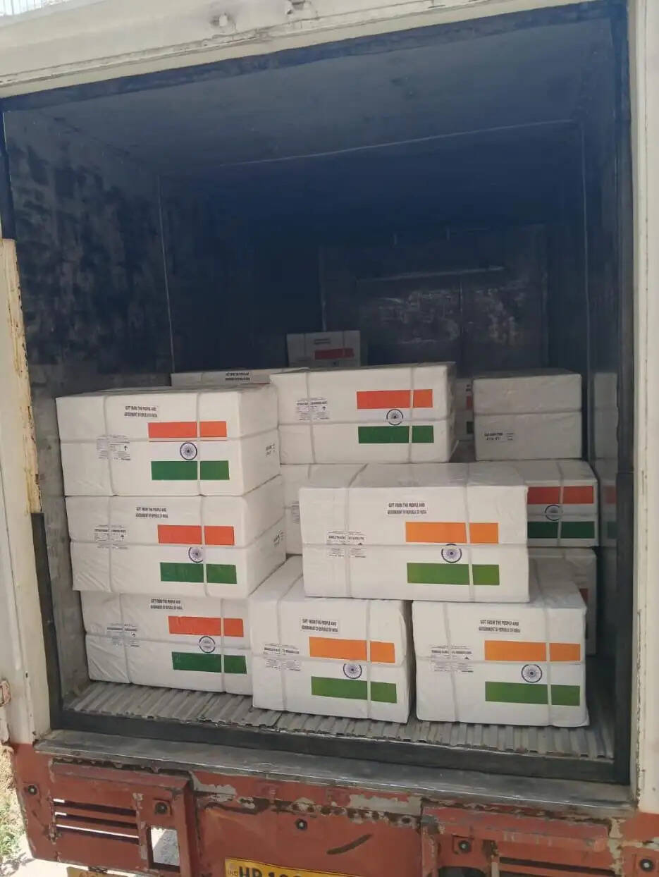 भारत ने नेपाल को दो मिलियन अमेरिकी डॉलर की चिकित्सा सहायता भेजी