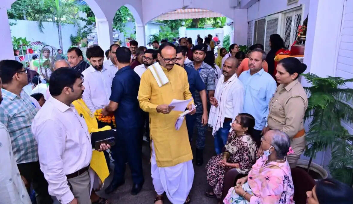जनता की समस्याओं का समाधान सर्वोच्च प्राथमिकता : ब्रजेश पाठक