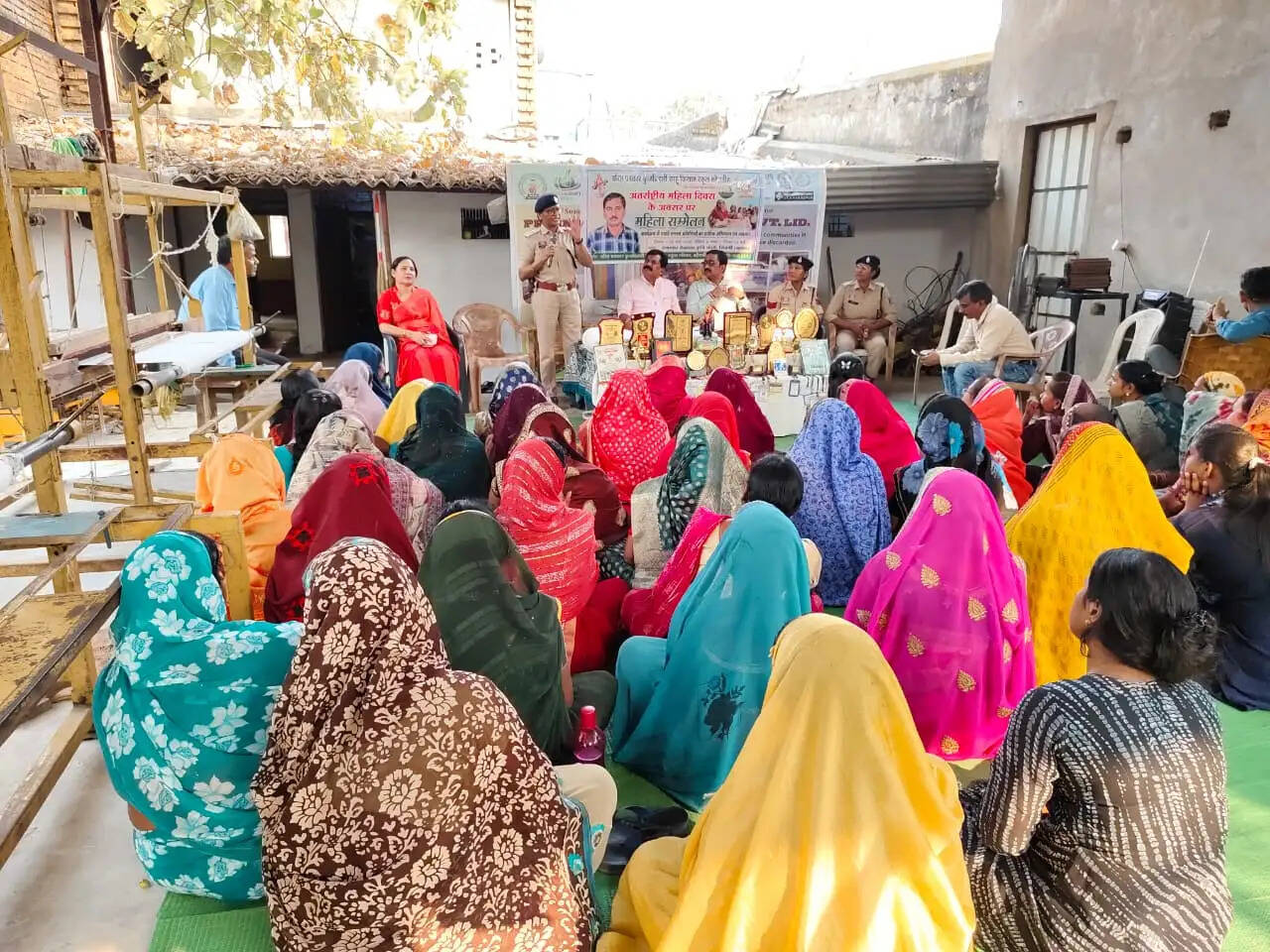 अंतर्राष्ट्रीय महिला दिवस पर जांजगीर-चांपा पुलिस का विशेष जागरूकता कार्यक्रम