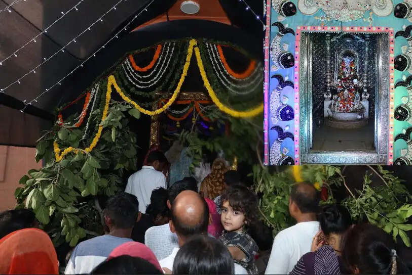 श्रीकृष्ण जन्मभूमि पर ठाकुर केशवदेव जी महाराज विराजे कालीघटा में