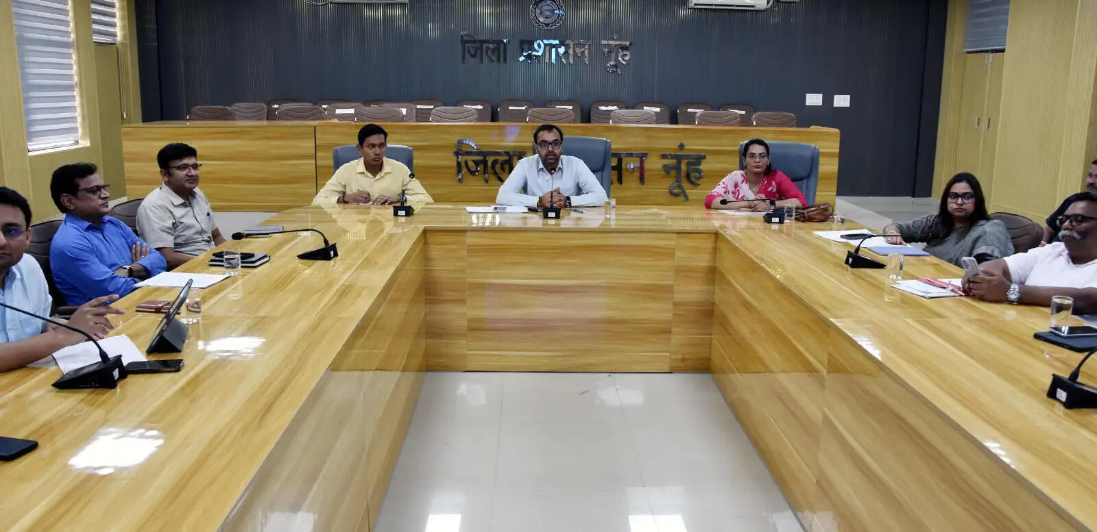 एमडीए के विकास कार्यों में तेजी लाने के उपायुक्त ने दिए निर्देश