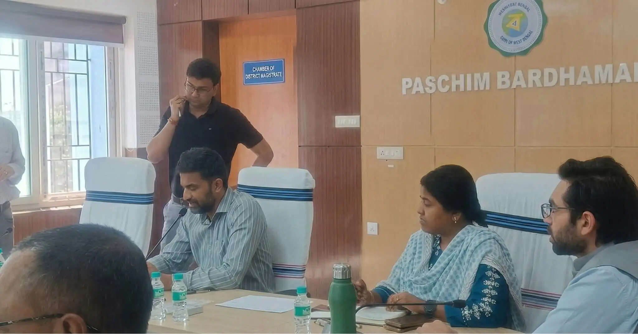 मतदाता सूची जारी करने से पूर्व पश्चिम बर्दवान डीएम ने की सर्वदलीय बैठक