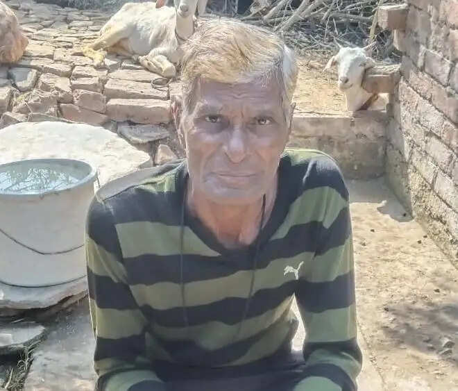 कानपुर : 36 घंटे की मशक्कत के बाद तालाब से निकाला गया बुजुर्ग का शव