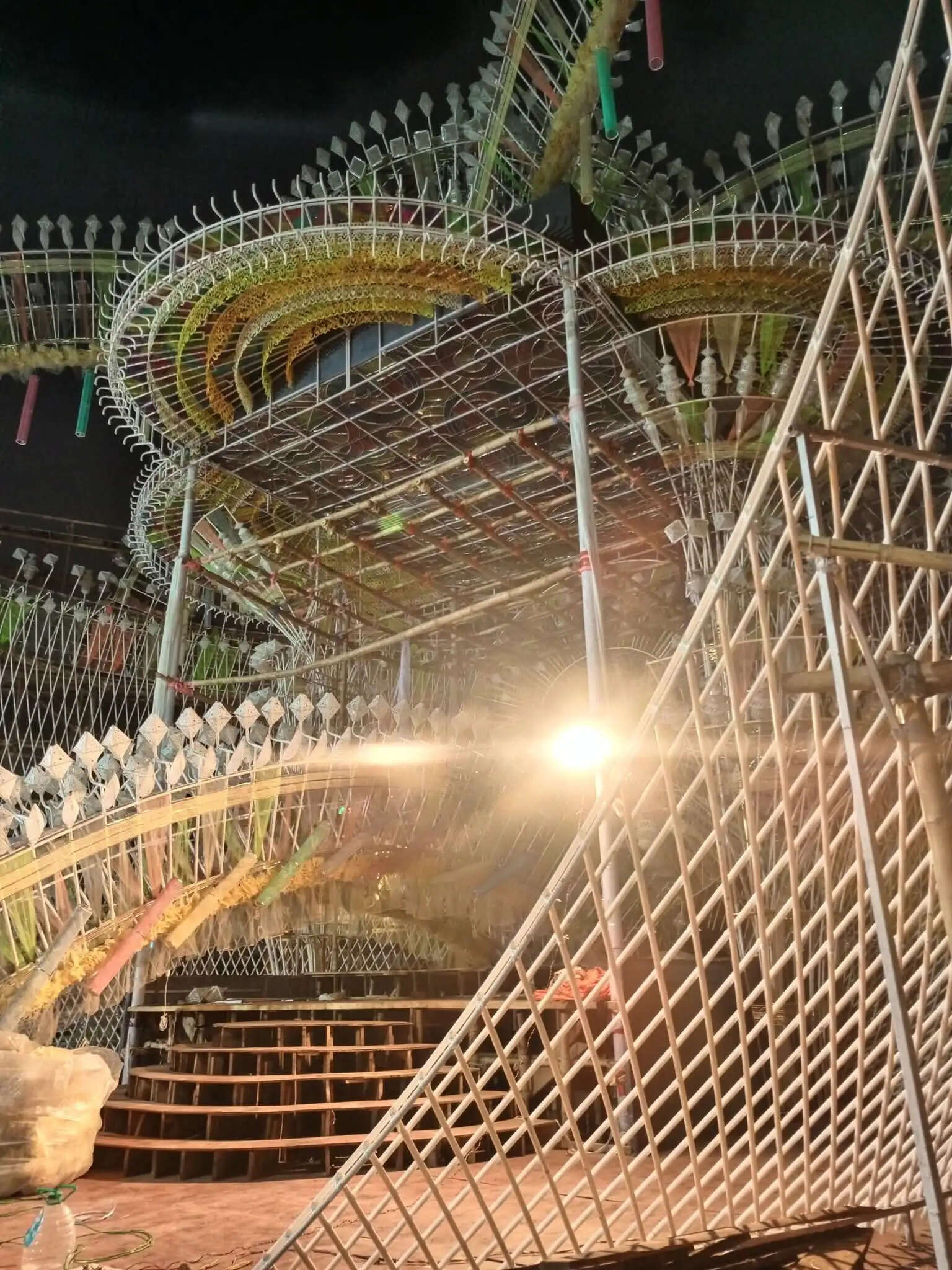 पूजा परिक्रमा : हल्दिया के मैत्रीभूमि में 40 हजार एलईडी बल्बों से जगमगाएगा दुर्गा पूजा पंडाल