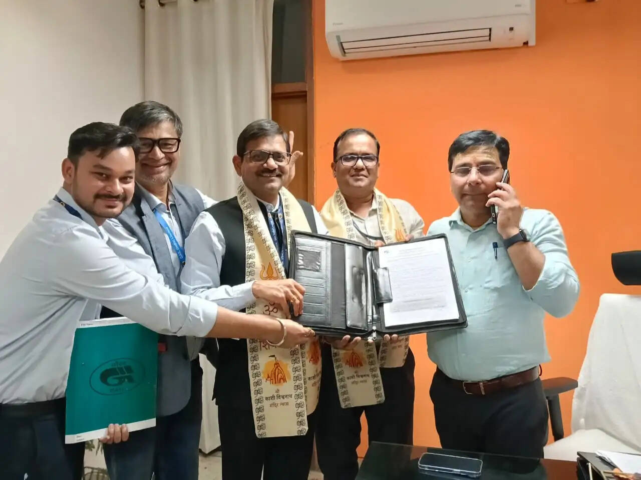 श्री काशी विश्वनाथ मंदिर के अन्नपूर्णा रसोईघर में अब पाइप्ड नेचुरल गैस से होगी आपूर्ति