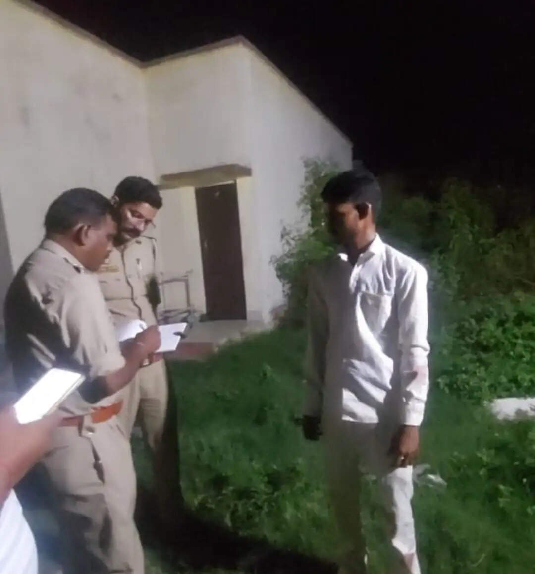 बदायूं में बाइक सवार बदमाशों ने अधेड़ की गोली मारकर की हत्या