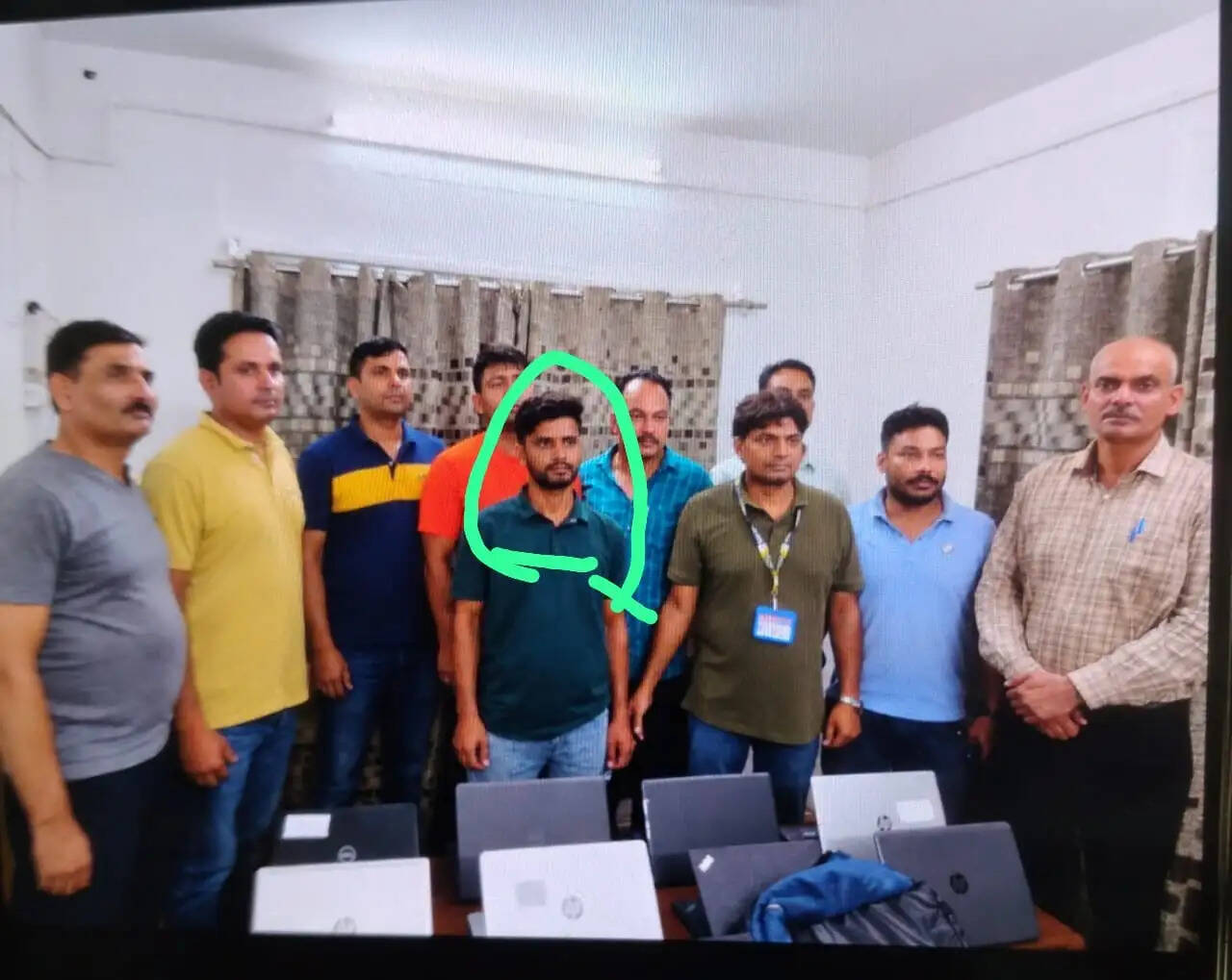 नई दिल्ली रेलवे स्टेशन पर लैपटॉप चोरी करने वाला आरोपी गिरफ्तार, 11 लैपटॉप बरामद