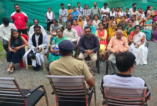 कोंडागांव चर्च पास्टर विवाद में इसाई समाज दो गुटों में बंटा, पुलिस ने समझौते की पहल