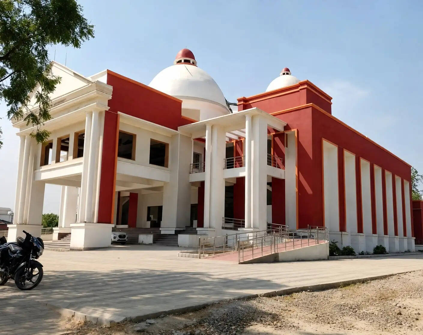 रायबरेली में साकार हो रही अवध केसरी राणा बेनी माधव बक्श सिंह की विरासत, अंतिम चरण में पहुंचा स्मारक परिसर