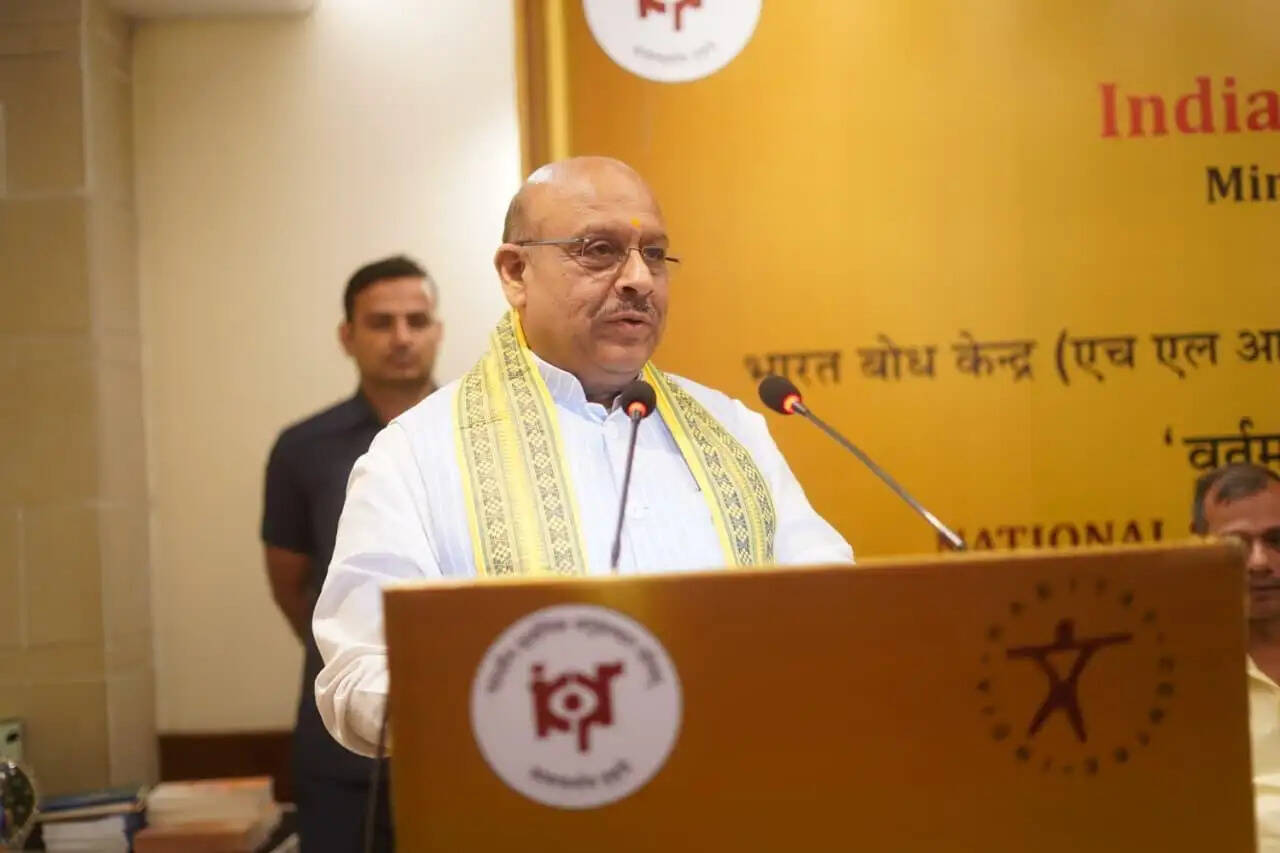 शास्त्रार्थ भारतीय ज्ञान परंपरा की आत्मा : विजेंद्र गुप्ता