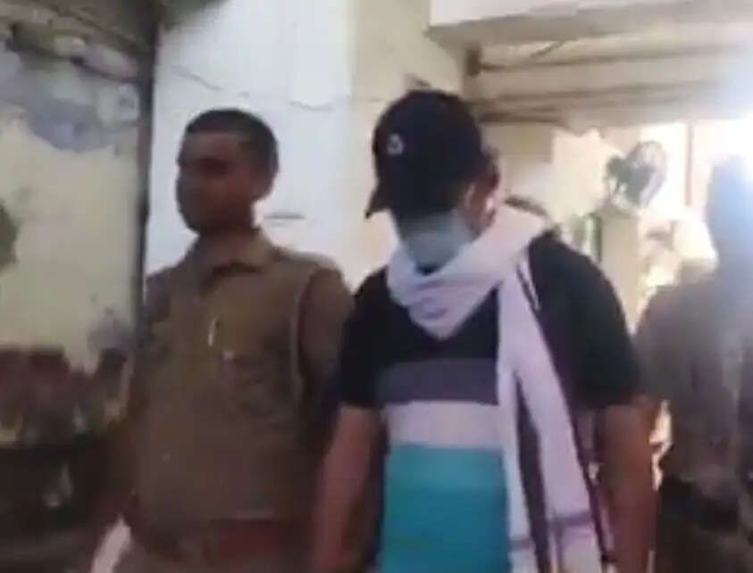 अवैध किडनी ट्रांसप्लांट कांड : 25 हजार के इनामी ने कोर्ट में किया सरेंडर