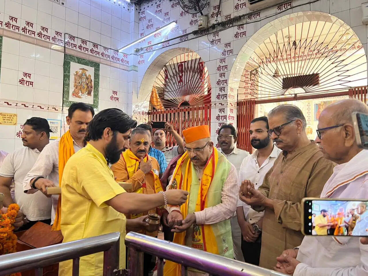 मोदी के ऐतिहासिक कीर्तिमान पर बड़े हनुमान मंदिर में हुआ हनुमान चालीसा पाठ : प्रकाश पाल