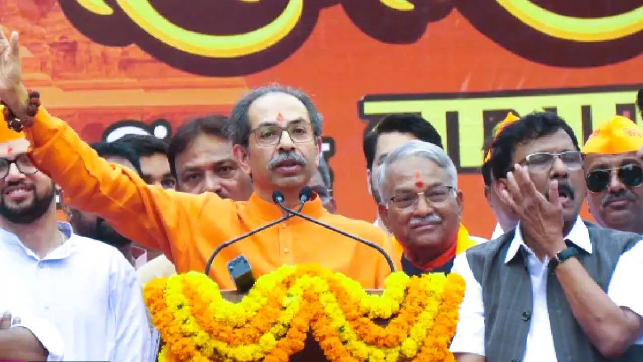नागपुर में उद्धव ठाकरे का ‘रामरक्षा आंदोलन’, भाजपा पर हमला
