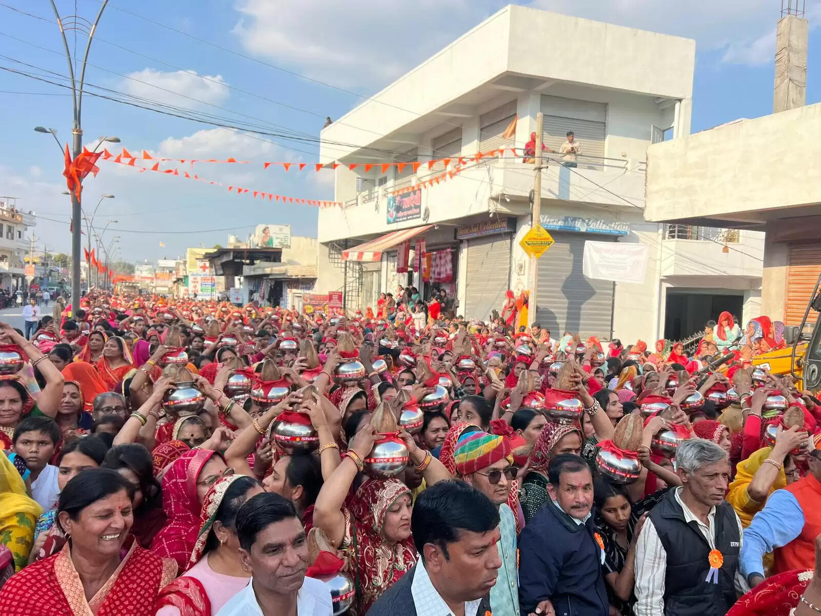 बड़गांव में मातृशक्ति ने गुंजाया सनातन की अलख का संदेश