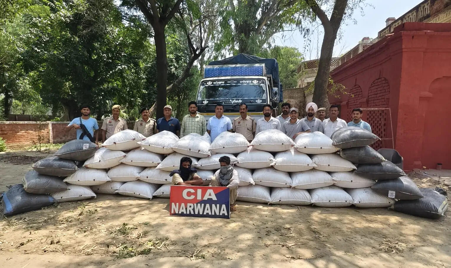 जींद में आठ क्विंटल 15 किलो डोडा पोस्त बरामद, दो तस्कर गिरफ्तार
