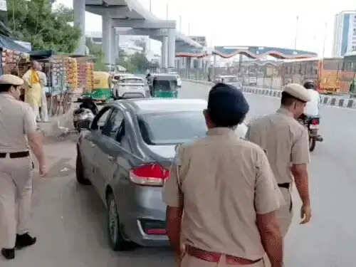 फरीदाबाद : छात्र आंदोलन को लेकर पुलिस अलर्ट, कर रही वाहनों की गहन जांच