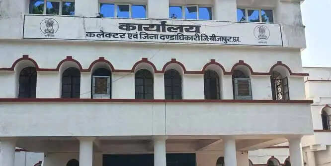 बीजापुर तहसील के सहायक ग्रेड-02 की एक वार्षिक वेतनवृद्धि रोकी गई