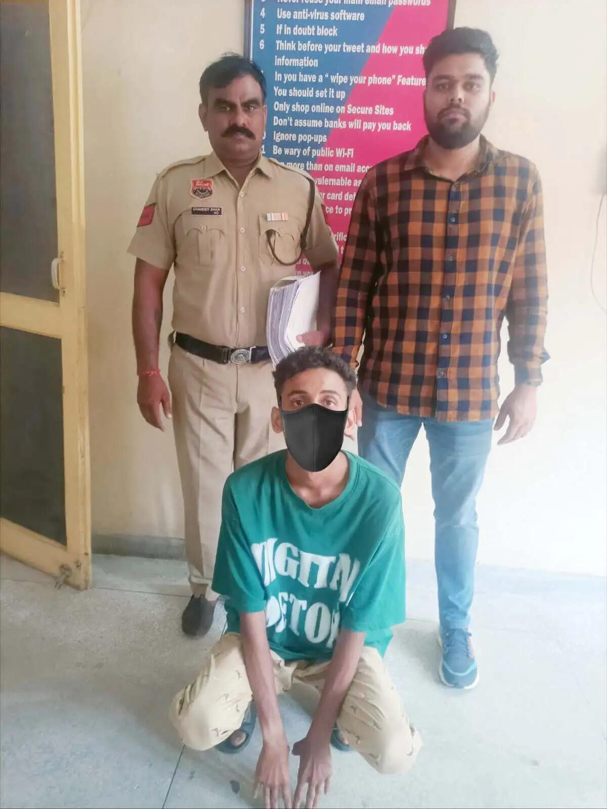 फरीदाबाद : डिजिटल अरेस्ट का डर दिखाकर करोड़ों की ठगी, खातधारक गिरफ्तार