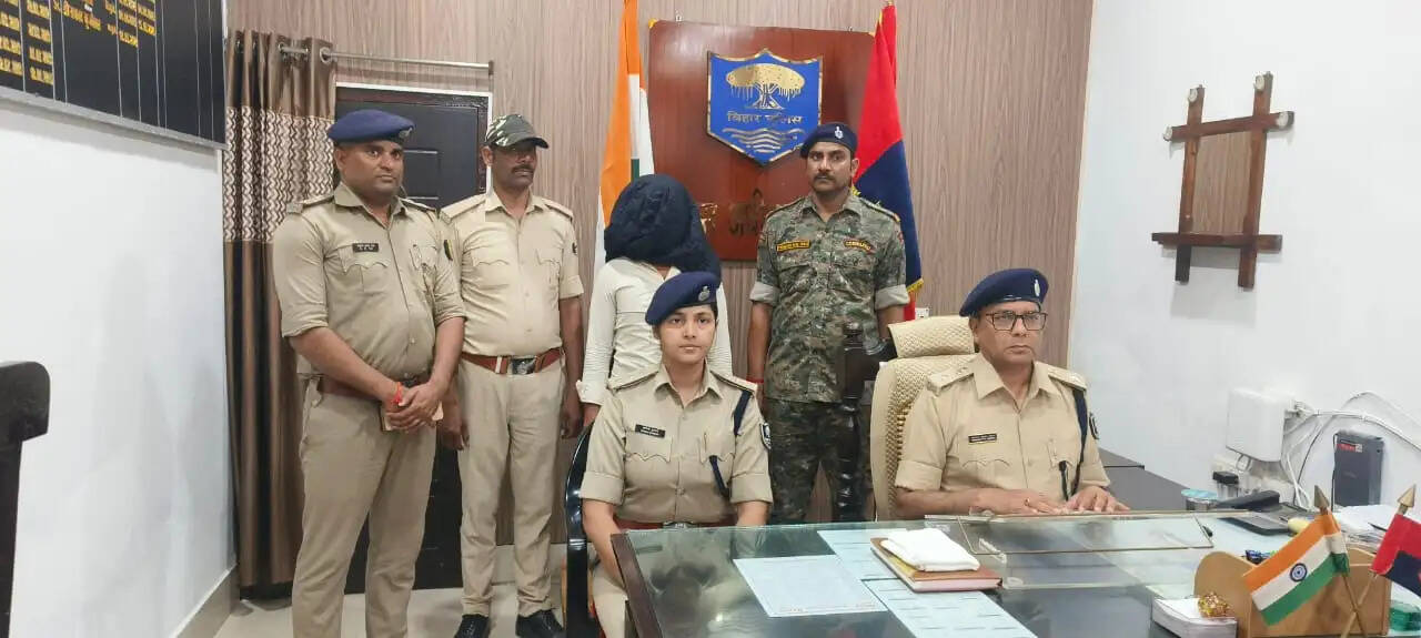 पत्नी से बात करने पर प्रेमी की हत्या हुई, बगहा एसपी ने किया खुलासा
