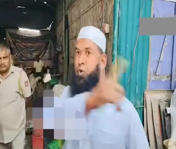 नगांव में हमीद अली के कबाड़खाना व घर से करोड़ों रुपये का चोरी का सामान बरामद