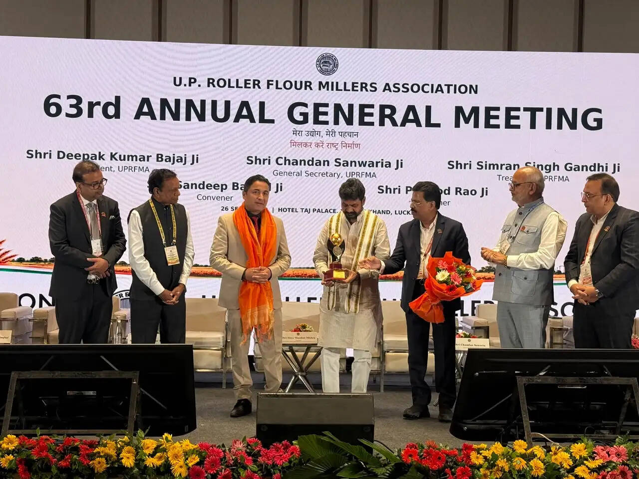 उत्तर प्रदेश को वन ट्रिलियन डॉलर की अर्थव्यवस्था बनाने में रोलर फ्लोर मिलिर्स उद्योग का योगदान बेहद महत्वपूर्ण : दयाशंकर दयालु