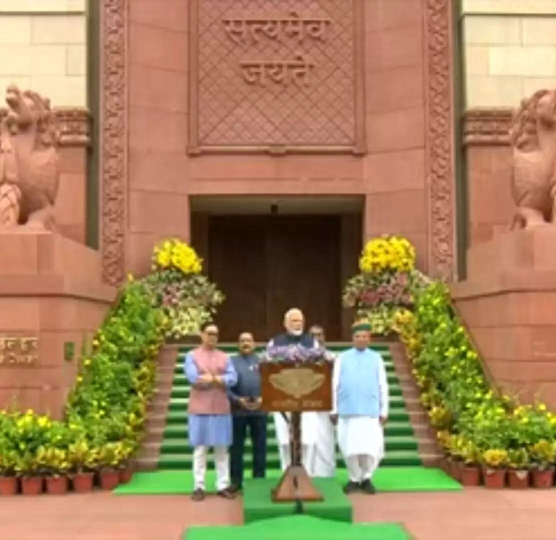 प्रधानमंत्री मोदी ने मानसून सत्र को बताया राष्ट्र के लिए गौरवपूर्ण विजयोत्सव, सभी दलों से की एकता की अपील