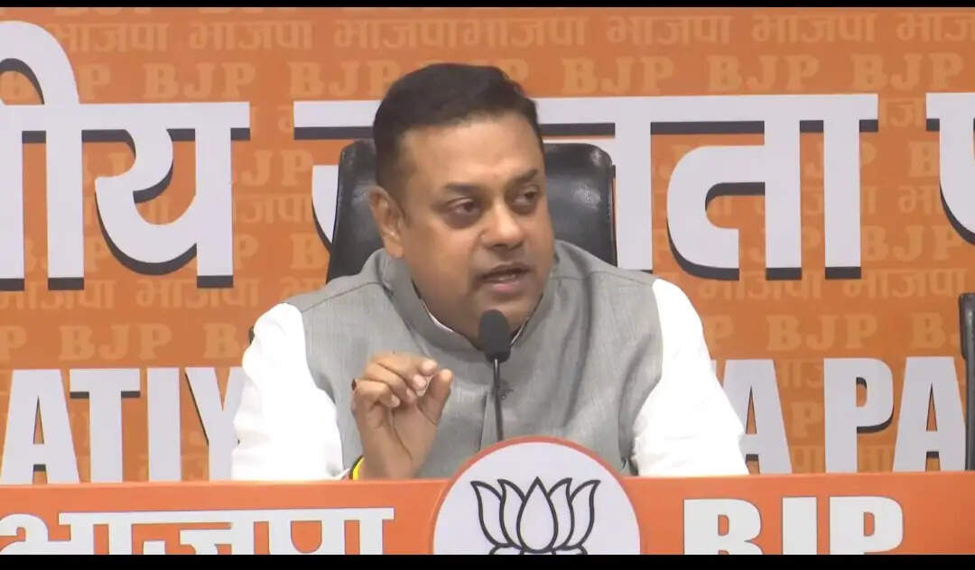 राहुल गांधी के विदेश दौरे पर हुए खर्च को लेकर भाजपा ने उठाए सवाल