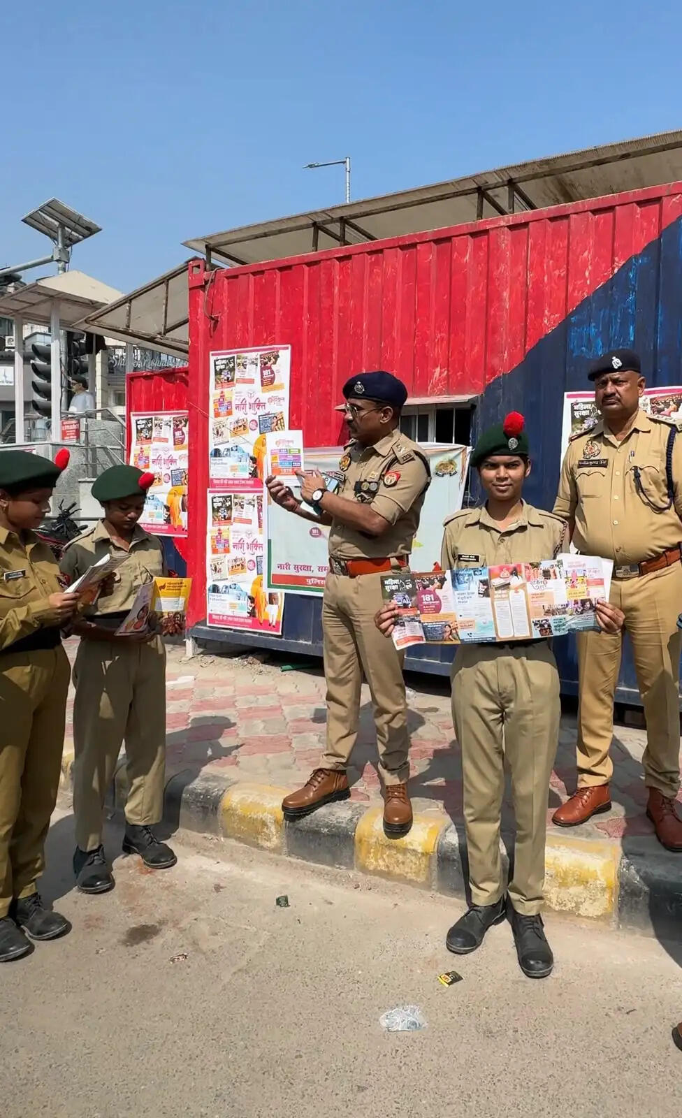 नारी शक्ति के सम्मान के साथ यातायात नियमों के प्रति जागरूक करना अभियान का उद्देश्य : डीसीपी