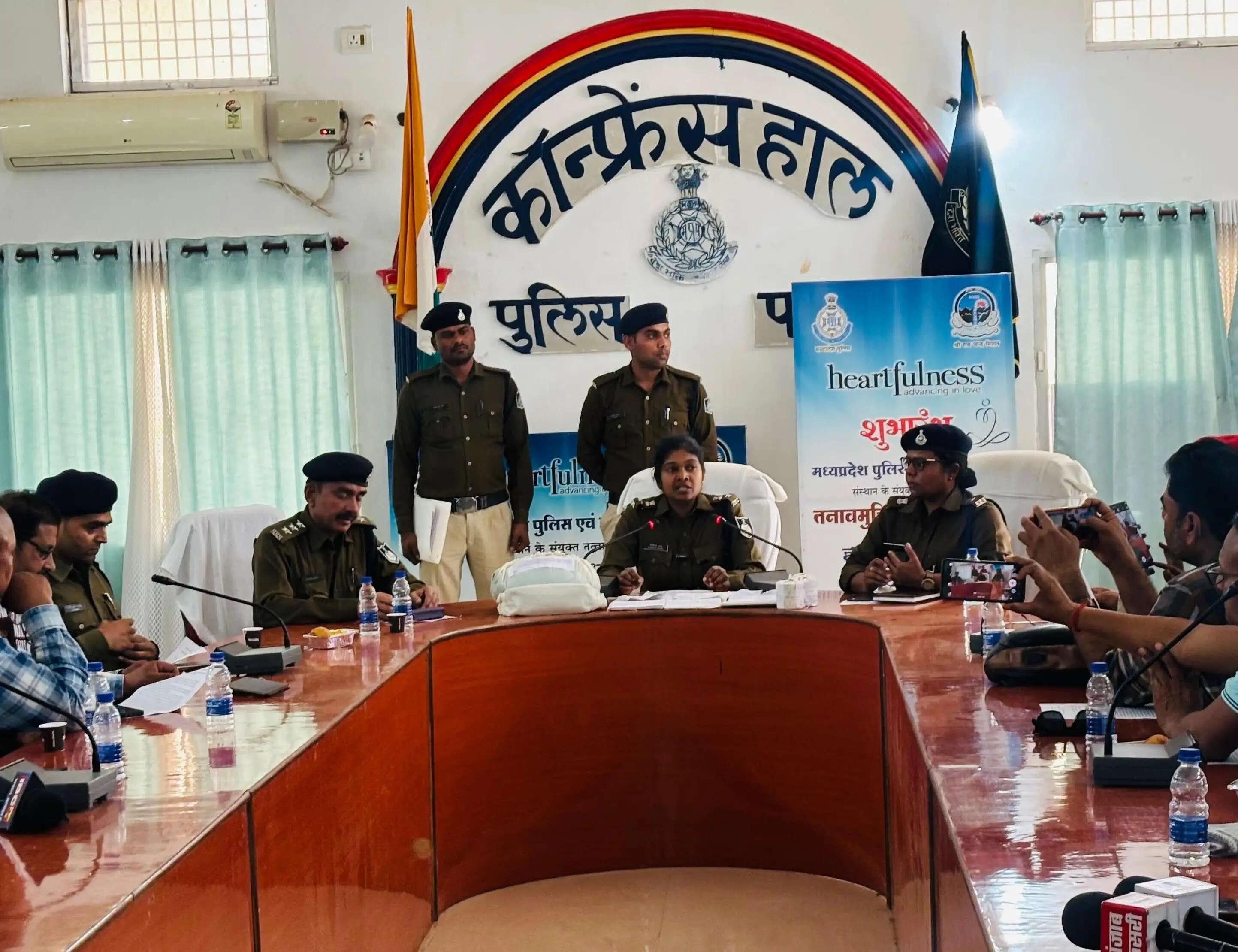 पन्ना : शादी का झांसा देकर ठगी करने वाले ‘लुटेरी दुल्हन’ गिरोह के 9 आरोपी गिरफ्तार