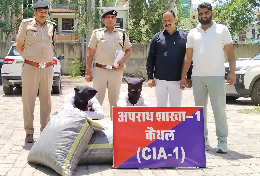 नशा तस्करों पर कैथल पुलिस का शिकंजा, आई-20 कार से 30 किलो डोडा पोस्त बरामद