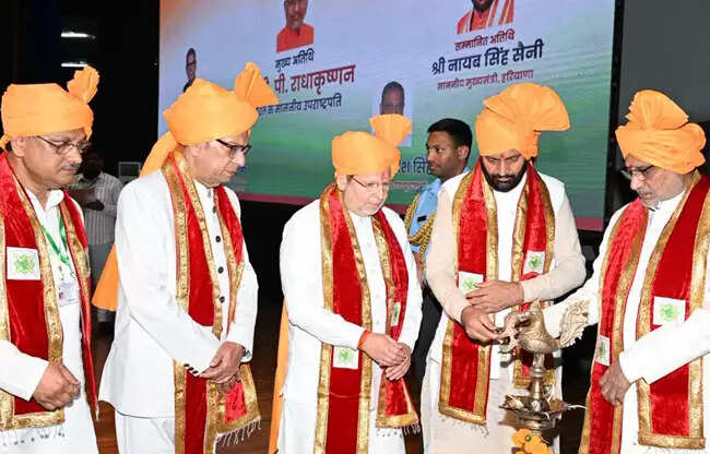 सोनीपत: सरकार का शिक्षा, शोध और कौशल विकास पर फोकस: मुख्यमंत्री सैनी