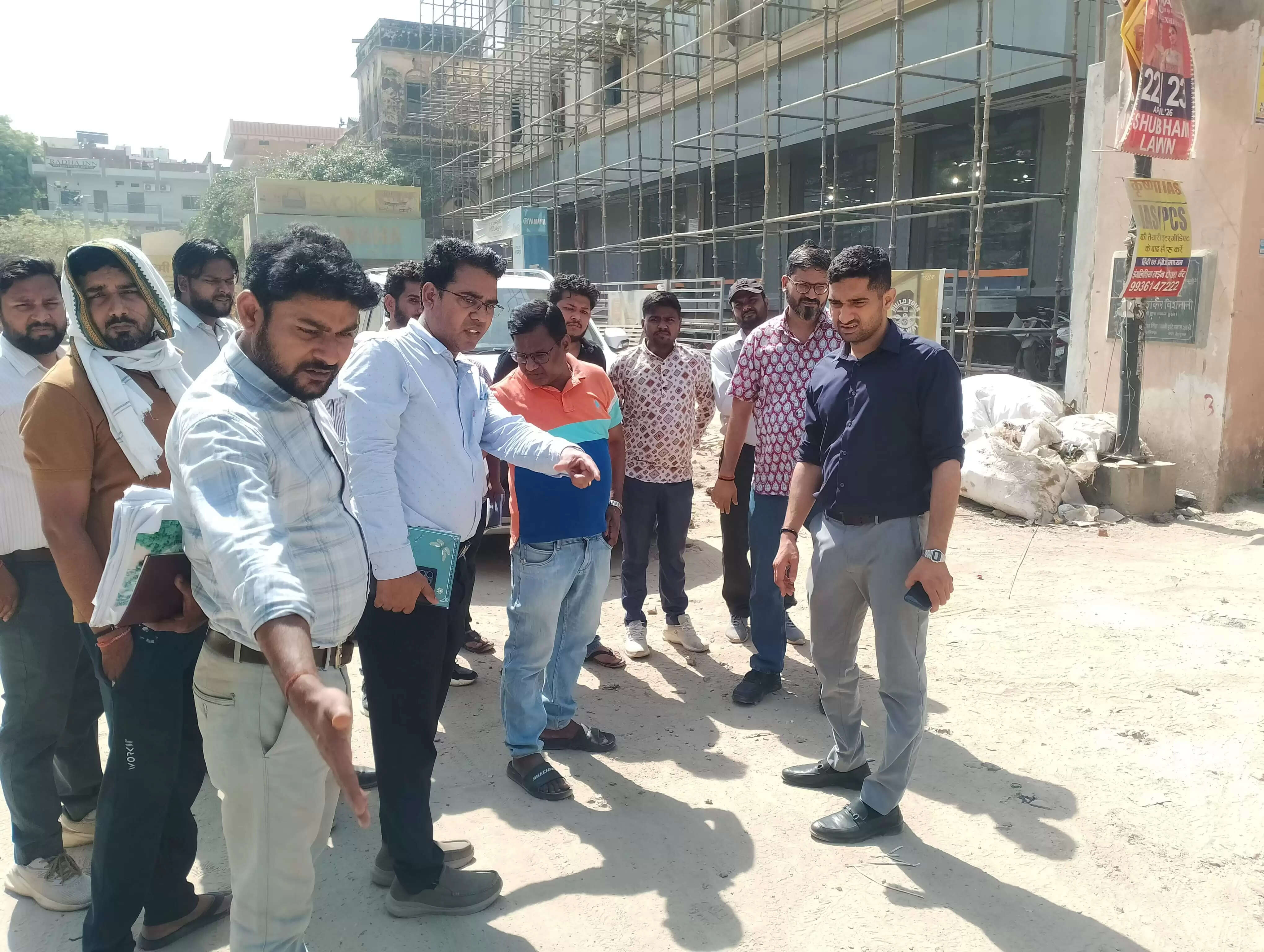 वाराणसी : औरंगाबाद मार्ग पर निर्माण कार्यों में तेजी लाएं : नगर आयुक्त