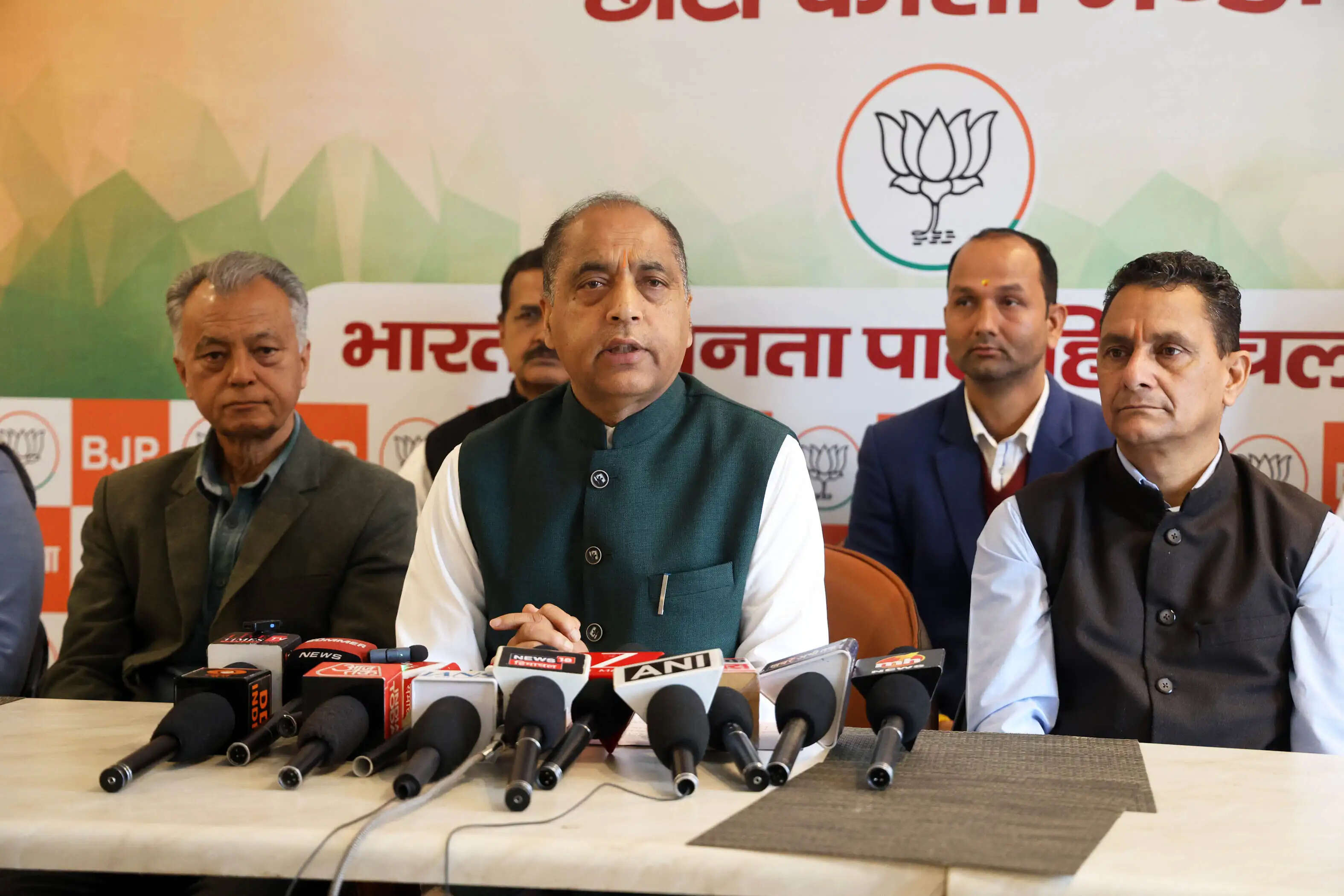 पाकिस्तान की तरह हिमाचल भी आर्थिक दिवालियापन की कगार पर : जयराम ठाकुर