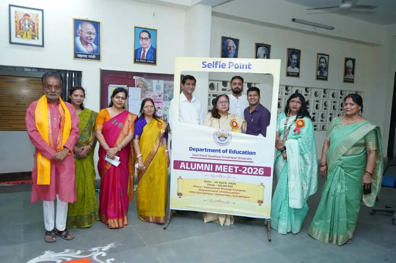 भारतीय शिक्षा को सूचना नहीं, बल्कि ज्ञान का केंद्र बनाना होगा : प्रो. राजशरण शाही