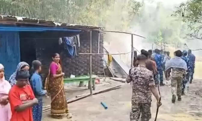 विवादित जमीन पर शौचालय निर्माण को लेकर बवाल, दोनों पक्षों के दस लोग घायल