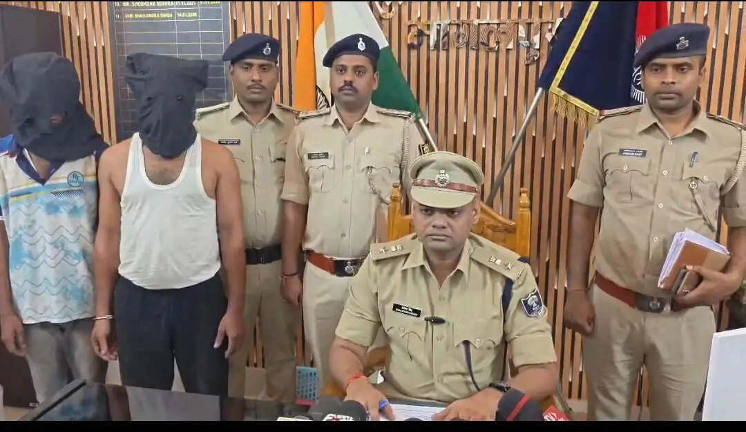 आठ ग्राम ब्राउन शुगर के साथ दो बदमाश गिरफ्तार