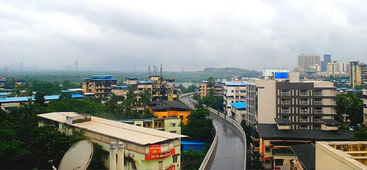 कोपरी में गगनचुंबी इमारतों से जल संकट को न्योता