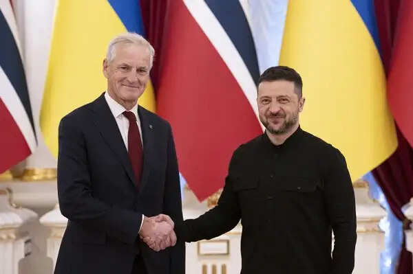 नॉर्वे अगले साल यूक्रेन को देगा 9.2 अरब डॉलर की सैन्य सहायता