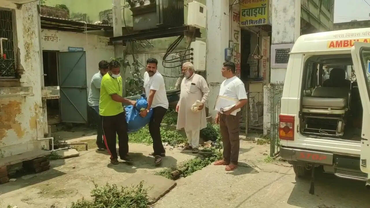 आपसी कहासुनी में दोस्त ने ही दोस्त को चाकू से मारा, युवक की मौत, आरोपित गिरफ्तार