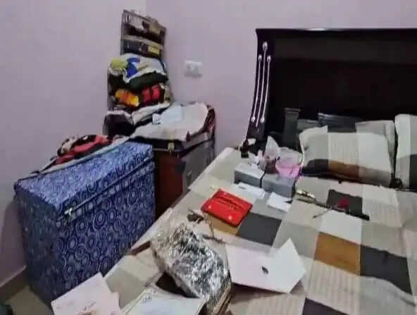 दंतेवाड़ा में सुने मकान में लाखों की नगदी व जेवरात की हुई चोरी