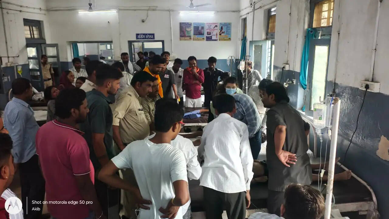 दमोह: पानी से भरे गहरे गड्ढे में डूबने से दो मासूम बच्चों की मौत, सेमरा गांव में पसरा मातम