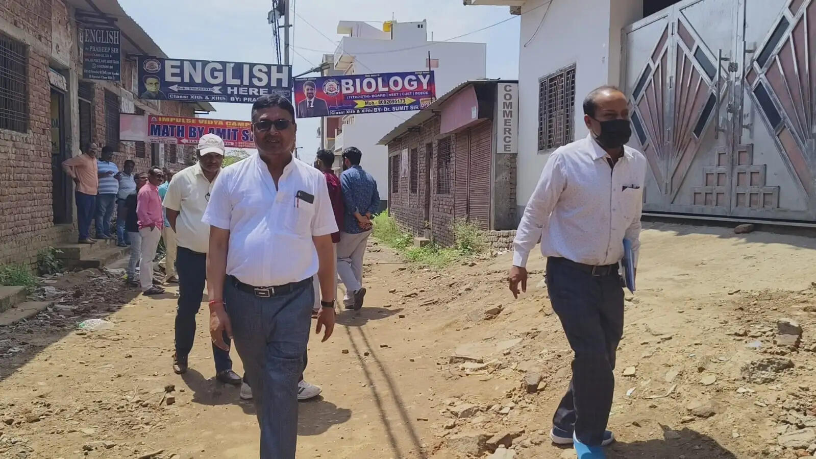 डेहरी में शिक्षा विभाग की बड़ी कार्रवाई, स्कूल टाइम में चल रहे आधा दर्जन कोचिंग सेंटर बंद